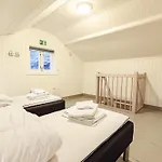 Seaside Semesterbostad Tind