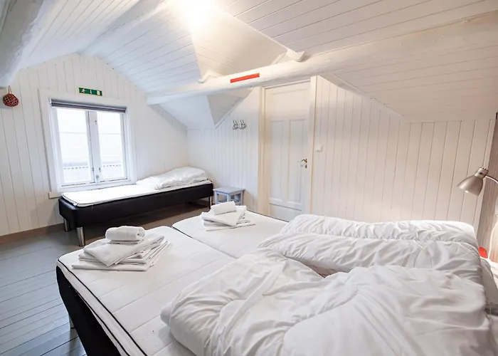 Seaside Semesterbostad Tind