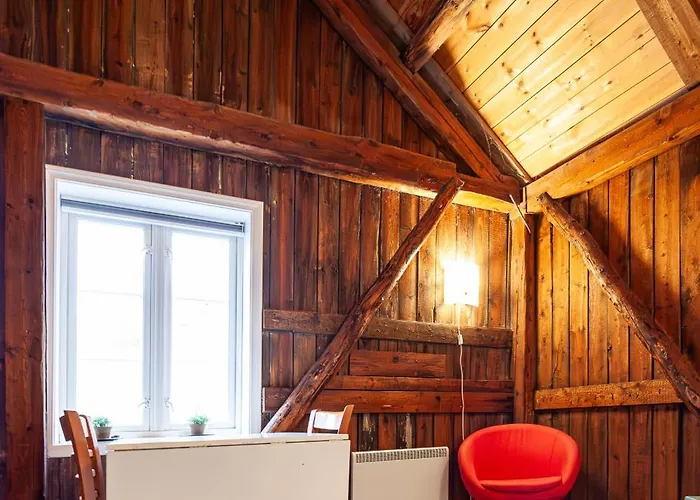 Semesterbostad Seaside Tind