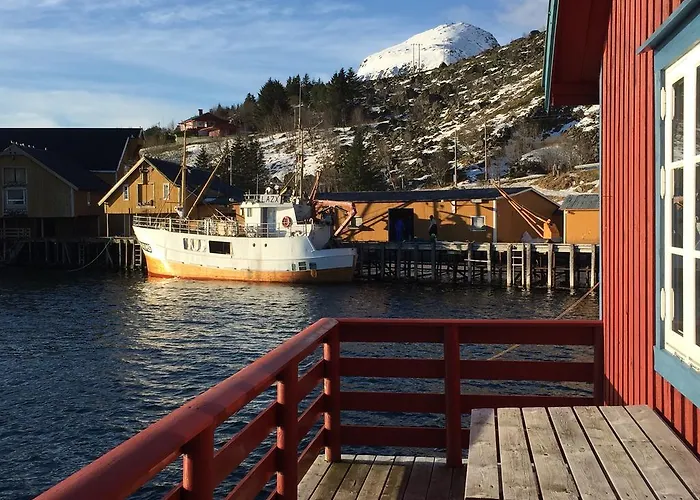 Seaside Semesterbostad Tind