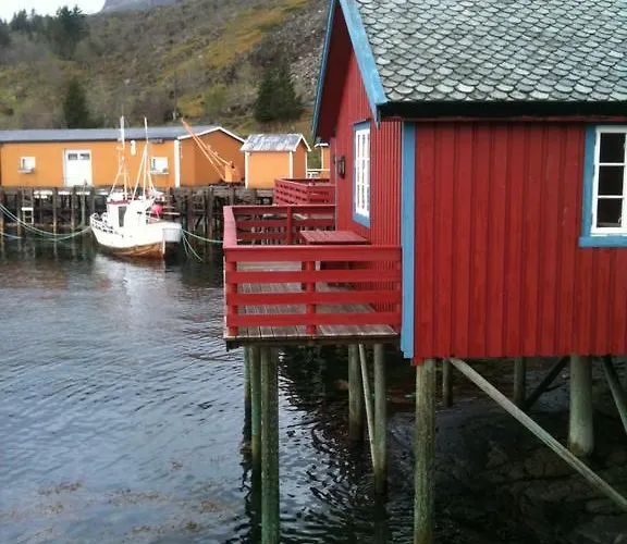 Seaside Semesterbostad Tind